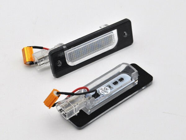 BMW E32 E34  Led skyltbelysning 6000k styling