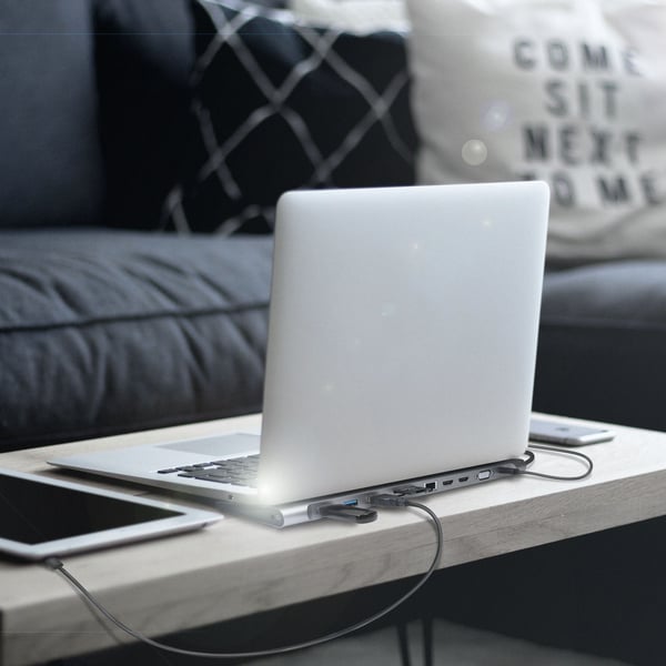USB-C Dock 11-i-1 HDMI/VGA/RJ45/USB-C 100W