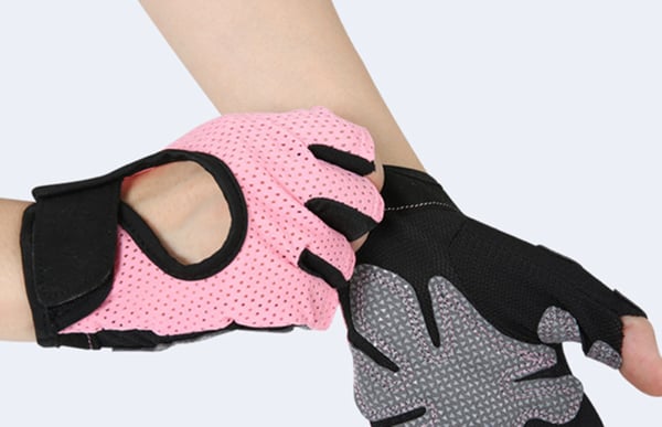 Harjoitushanskat rannetuella Pink M