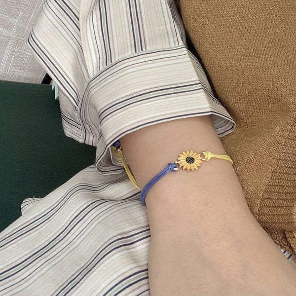 Makramé armbånd i ukrainske farger MultiColor
