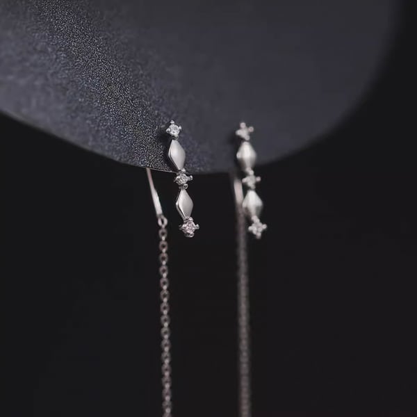 Pitkät korvakorut 1 pari Silver
