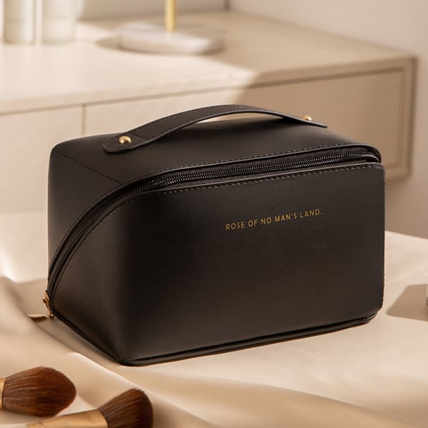 Rummelig toilettaske - Make-up taske Black