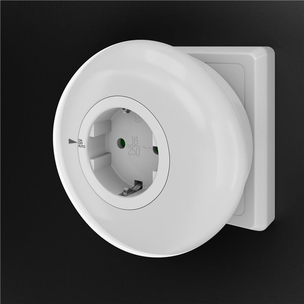 LED-yövalo seinäpistorasiaan