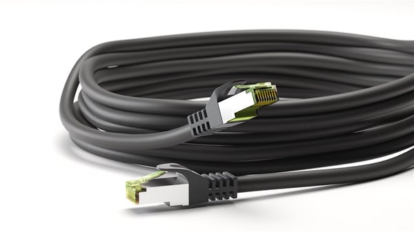 RJ45 patchkabel med CAT 8.1 S/FTP råkabel, AWG 26, svart