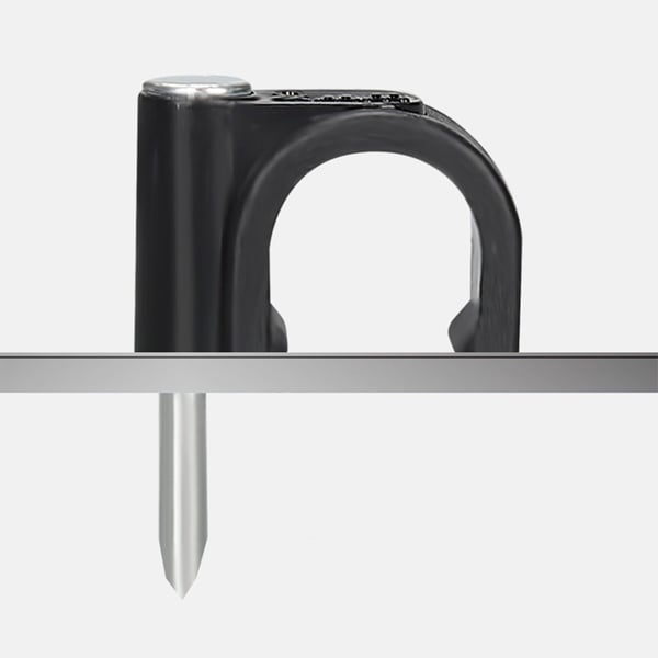 Kabelklemmer med spiker 100-pak Black 4 mm