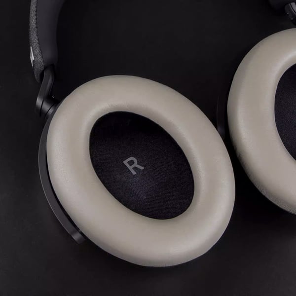 Udskiftning af Sennheiser Momentum 4.0 ørepuder Grey