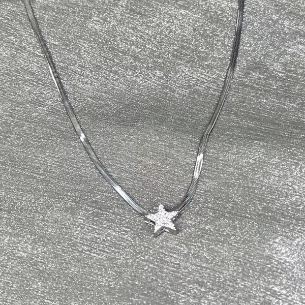 Stjerne Slangebein Halskjede - Lett Luksus Minimalistisk Mote Halskjede for Kvinner Silver