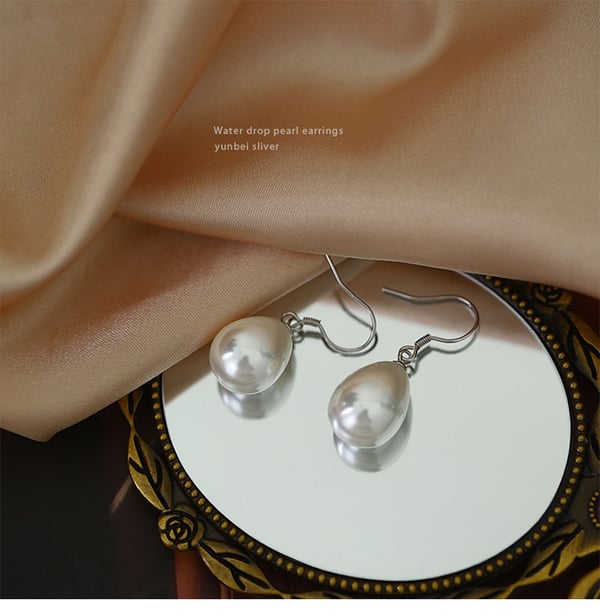 925 Sterling hopea Vintage pisaran muotoinen helmikorvakoru Silver