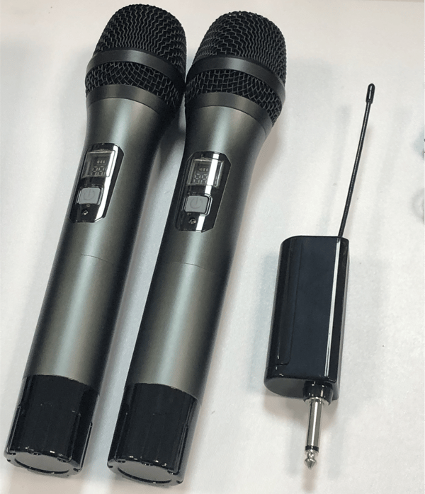 2 trådløse mikrofoner Bluetooth Reverb med Android-portkabel Black