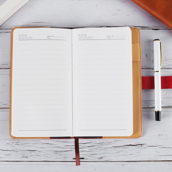 A6 80-arks journalnotesbog til skole, rejser, forretning, arbejde Grey