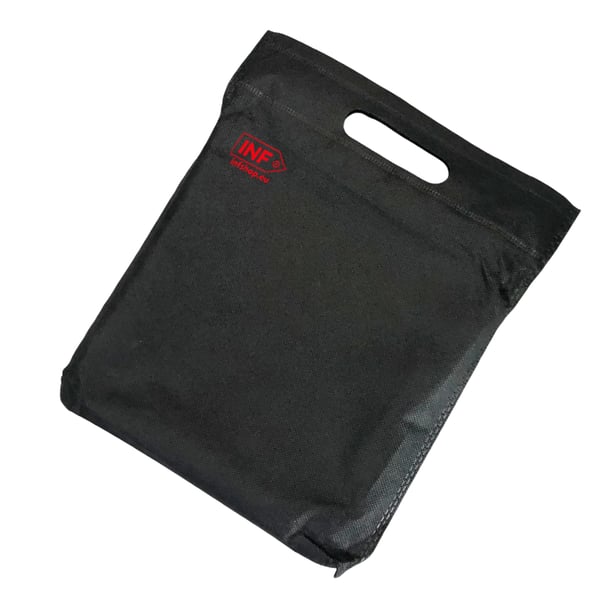 Magnetisk snøtrekk / frostbeskyttelse for bilens frontrute Black