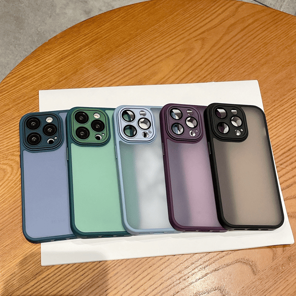 Beskyttende telefontaske med glaslinsefilm, kompatibel med iPhone 14-serien Black iPhone 14 Plus