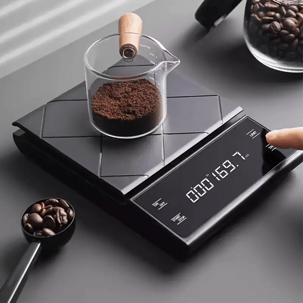 Digital kaffevekt, 5 kg/0,1 g med USB-lading Black