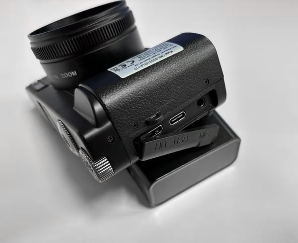Digitalkamera 24MP med vidvinkelobjektiv