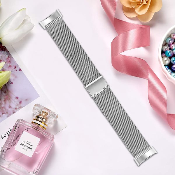 Urrem i rustfrit stål til Fitbit Charge 5 Charge 6 Silver