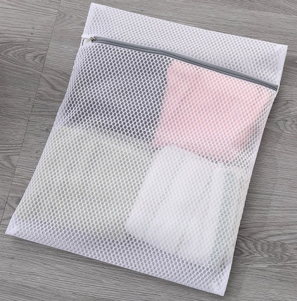 Honeycomb Mesh vasketøjspose med lynlås til finvask White