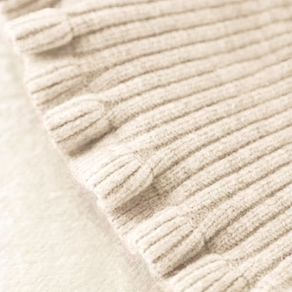 Neulottu poolokaulus/irrotettava niskanlämmitin White