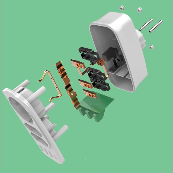 7-in-1 EU-pistokesovitin USB A/Type C -porteilla
