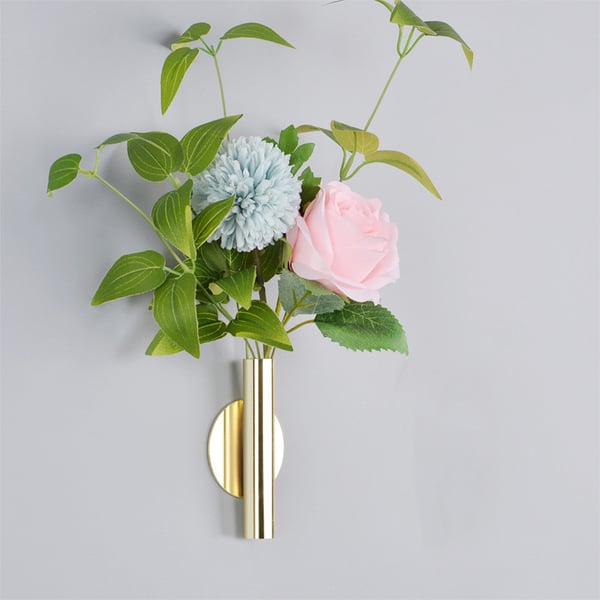 Veggmontert tørket blomstervase