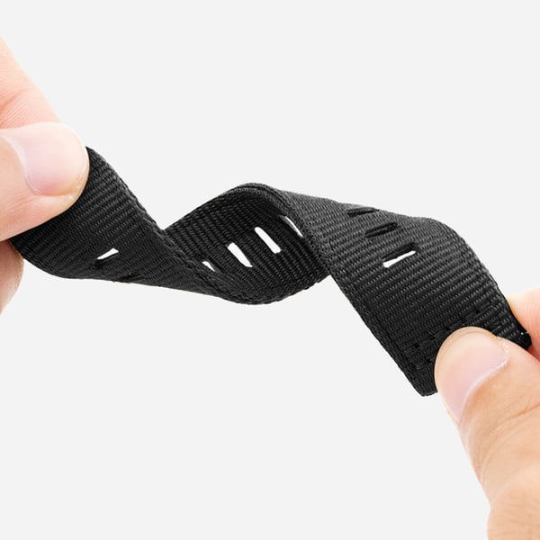 Nylon kellon ranneke Garminille Black