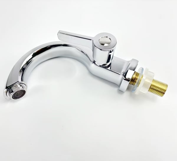 Vannkran - Firkantet tut med innebygd kobberventil