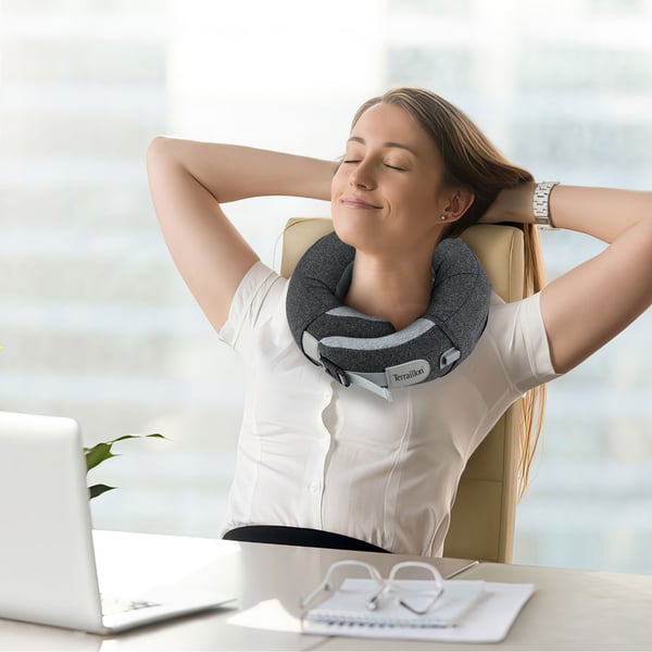 Niskahierontalaite Shiatsu 3 nopeutta, 2 pyörimissuuntaa, lämmitys & USB-C