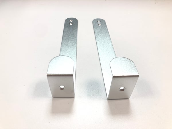 Aluminiums knækkrog, over døren Silver
