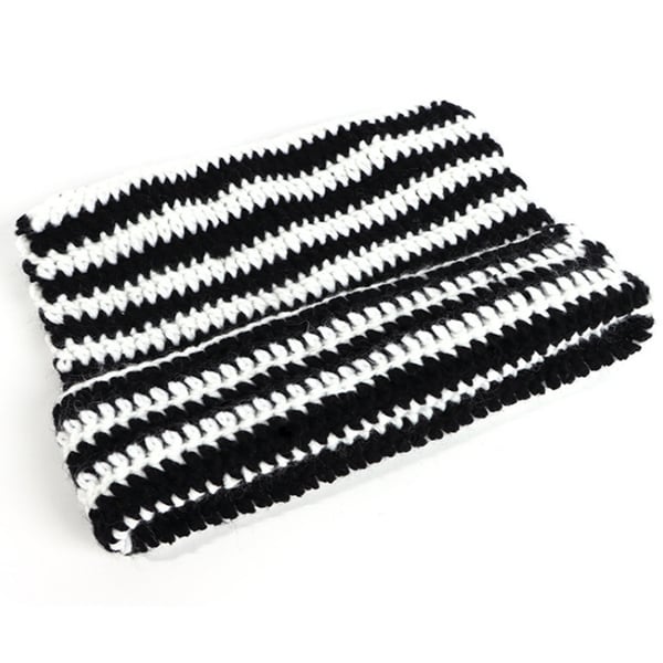 Leikkisä Devil Knitted Hat Black+White