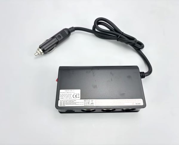 Billader, 3-ports USB-lader med LED-skjerm