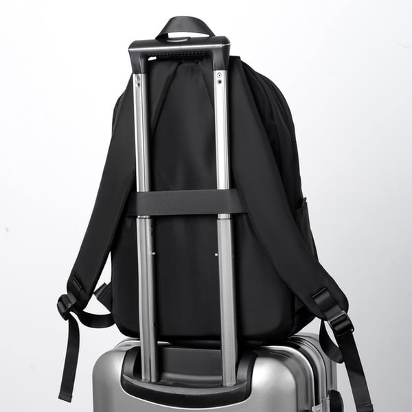Oxford-reppu 15,6 tuuman kannettaville Black