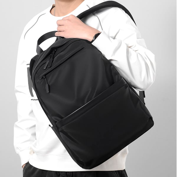 Oxford-reppu 15,6 tuuman kannettaville Black