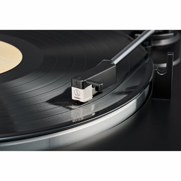 Neula AT-LP60:lle