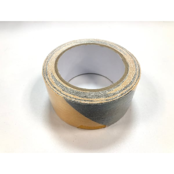 Anti-skli tape Svart & Gul - 5cm x 5m - For økt sikkerhet