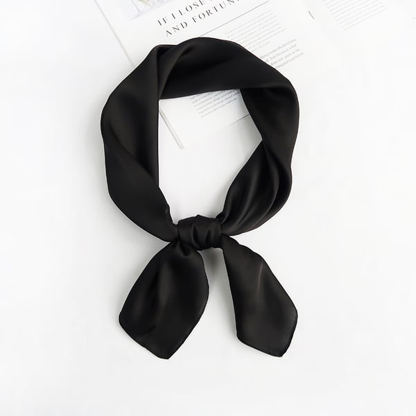 Tyylikäs neliönmuotoinen huivi Black