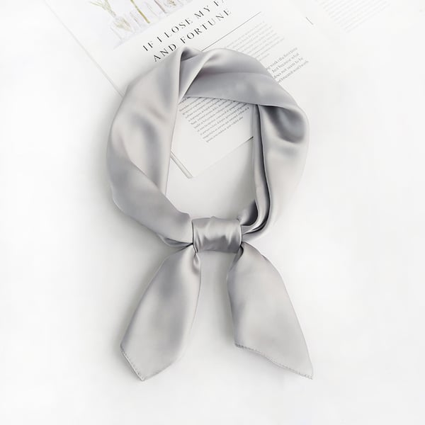 Elegant firkantet tørklæde LightGrey