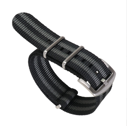 NATO-klokkereim i nylon med spenne i rustfritt stål Black + light gray 18 mm