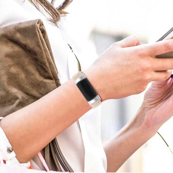 Ægte læderrem til Fitbit Charge 5/6 Beige