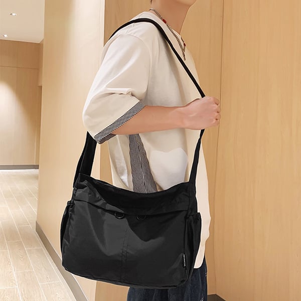 Grå Skulderveske - Romslig og Stilig Canvas Tote Black