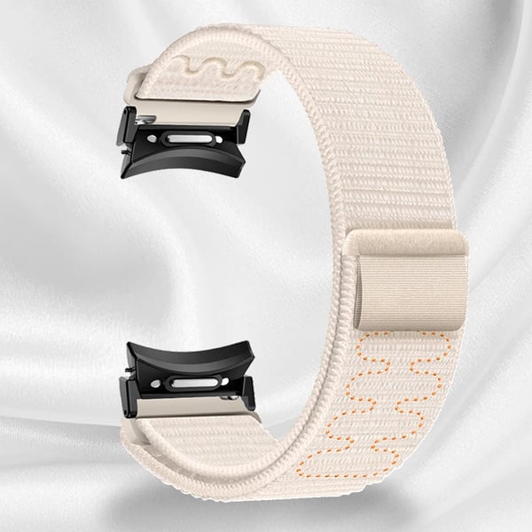 Stjernelys Beige Nylon Urrem til Samsung Watch 6/5/4