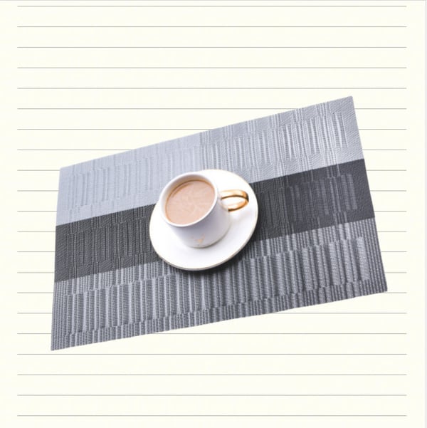 Sett med 2 klassiske brune bordbrikker for hotell og restaurant Black+Grey