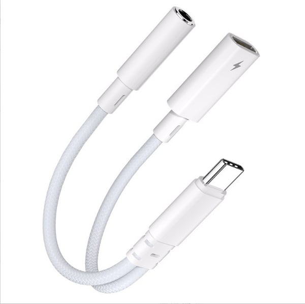 AA10-B2P15 USB-C til 3,5 mm adapter med PD-opladning