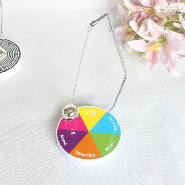 Päätöksentekijän kineettinen pöytälelu MultiColor