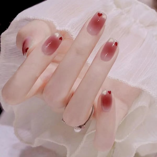 Blush Heart Short Nail Patches - Søt & Avtakbar