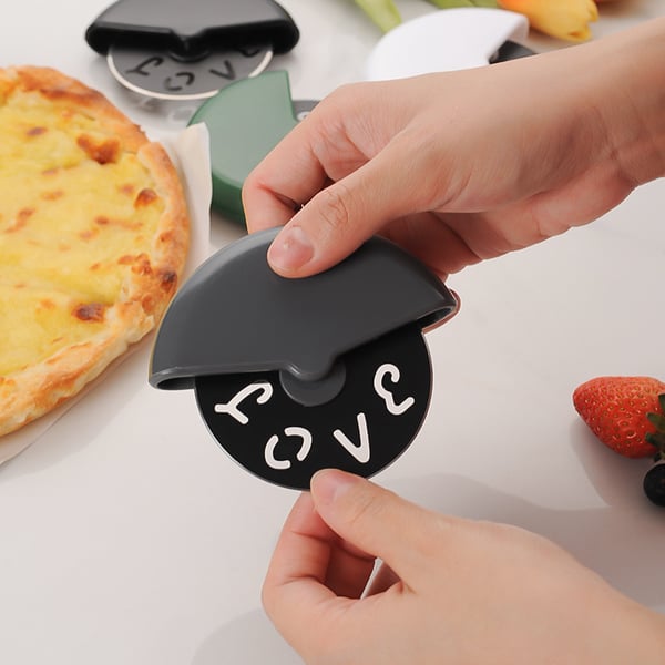 Rostfritt Stål Rund Rullande Pizzaskärare Black
