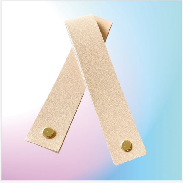 Tyylikkäät PU-nahkaiset ripustusremmit hääkylteille Beige