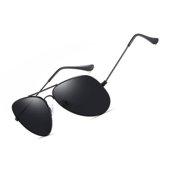 Polarisoidut aurinkolasit UV400-suojalla Black Polarisoidut aurinkolasit UV400-suojalla Black