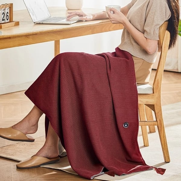 Lämmitetty huivi - USB-virtainen mukavuus Red