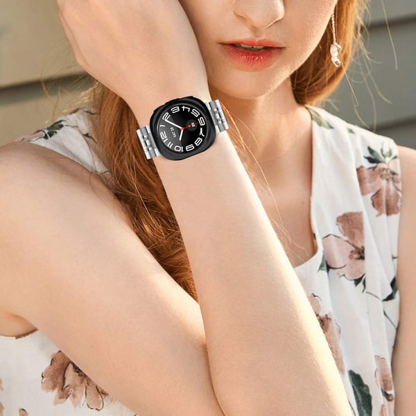 Kompatibel med Samsung Galaxy Watch 8 Stålreim - Integrert Syv Perler Design Silver