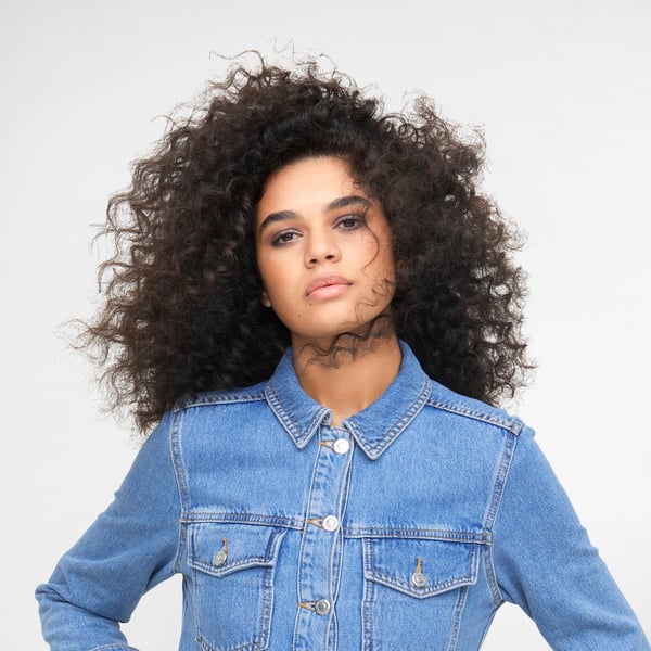 Ruusukvartsi Thight Curls Wall C449E