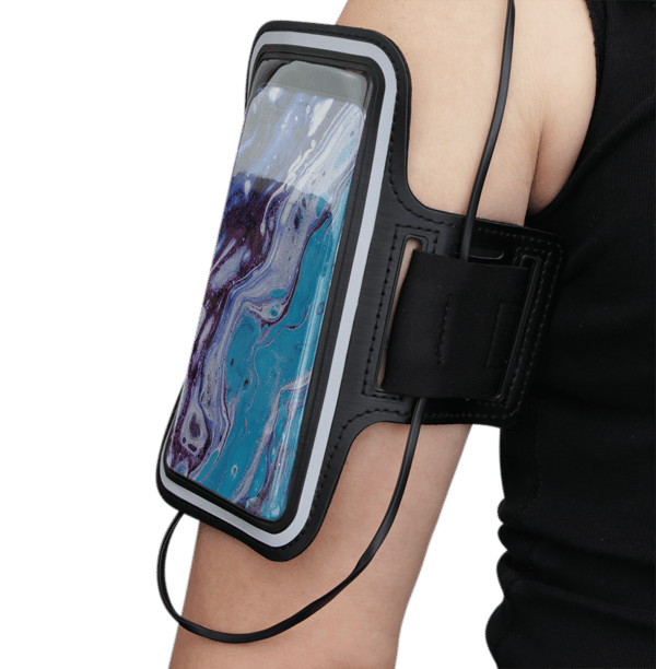 Sport armband reflective fits up to most 6.5" screens black